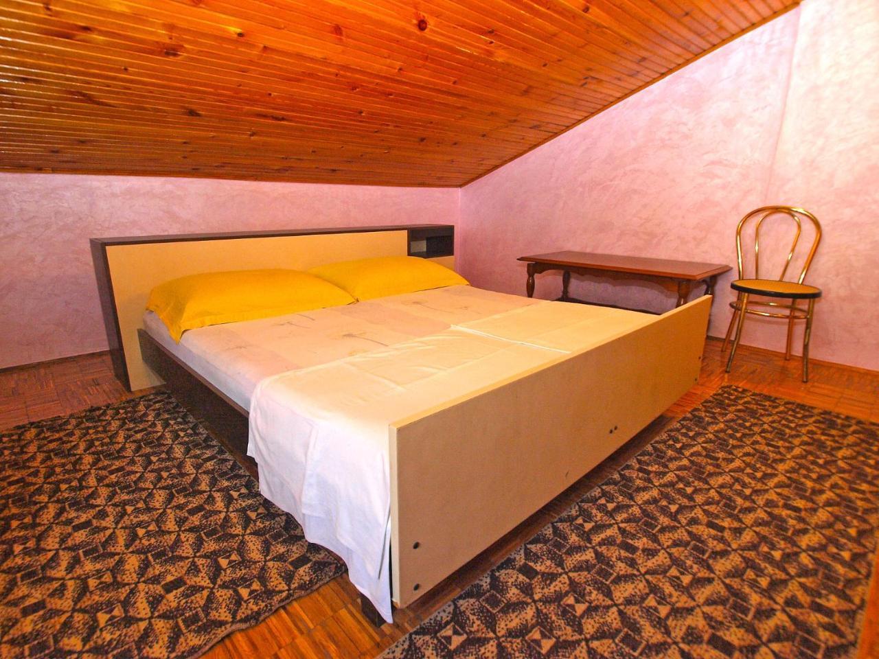 Rooms Antun 1238 Medulin Eksteriør bilde