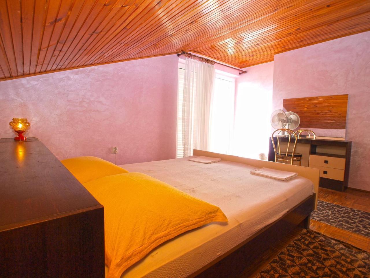 Rooms Antun 1238 Medulin Eksteriør bilde